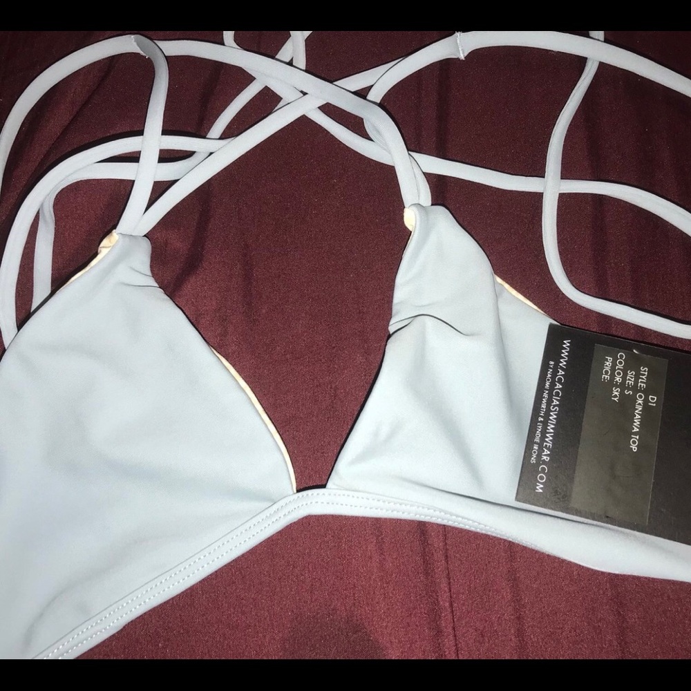 Acacia okinawa top in sky